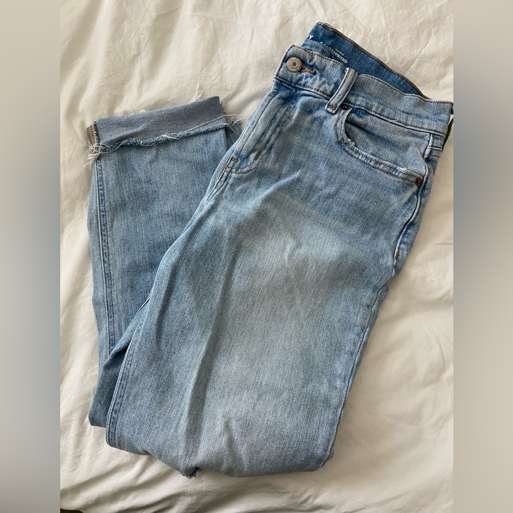 Old Navy women’s mid-rise boyfriend jeans